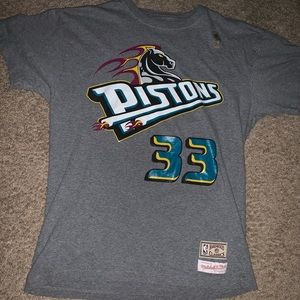 Detroit Pistons Grant Hill Mitchell & Ness Shirt —2/$30!